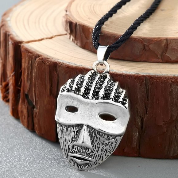 Viking Necklace Mask • Retro Odin Rune Symbol • Antique Slavic Nordic Amulet - Picture 6 of 8